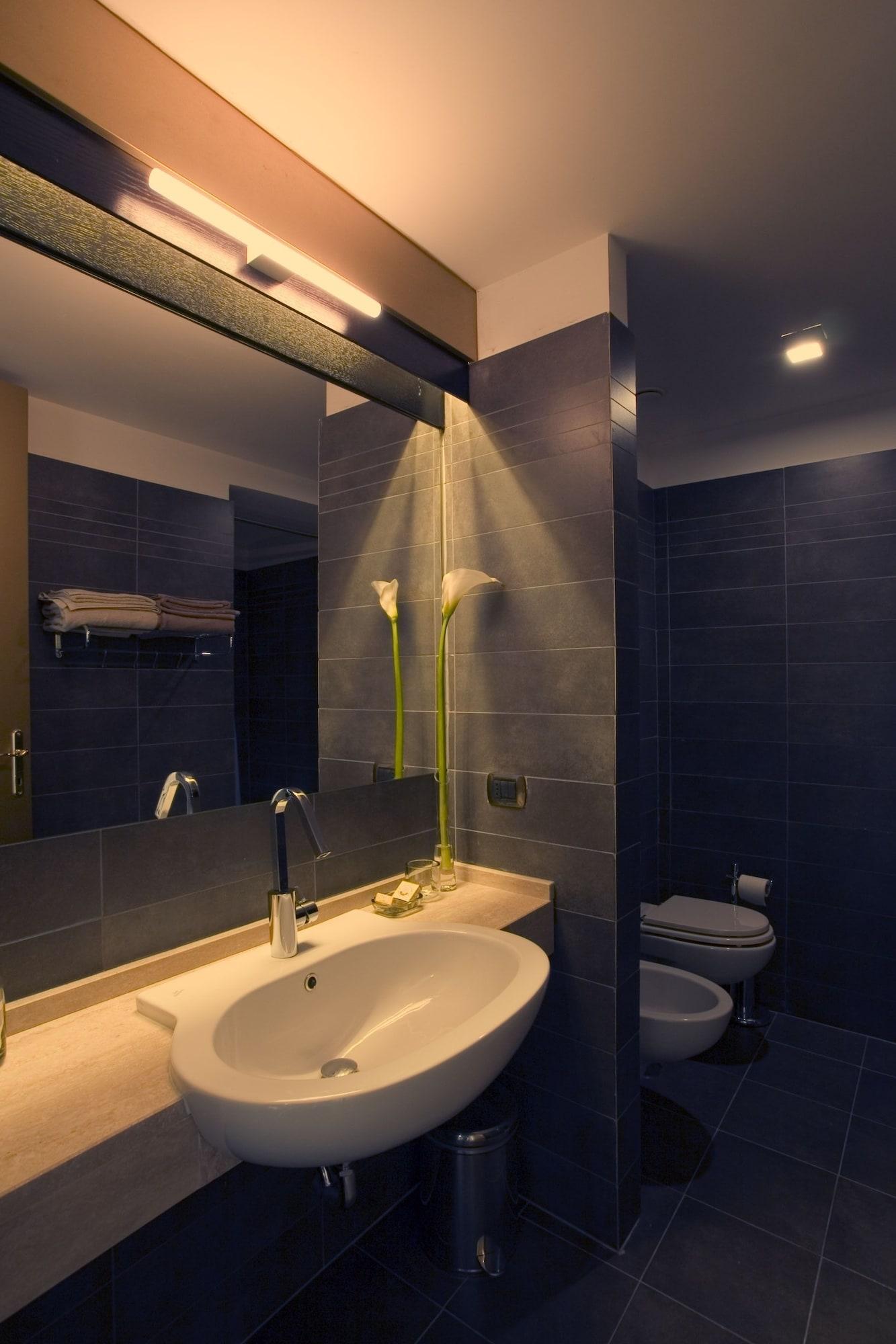 Ht Romeo Al Babuino Hotel ภายนอก รูปภาพ