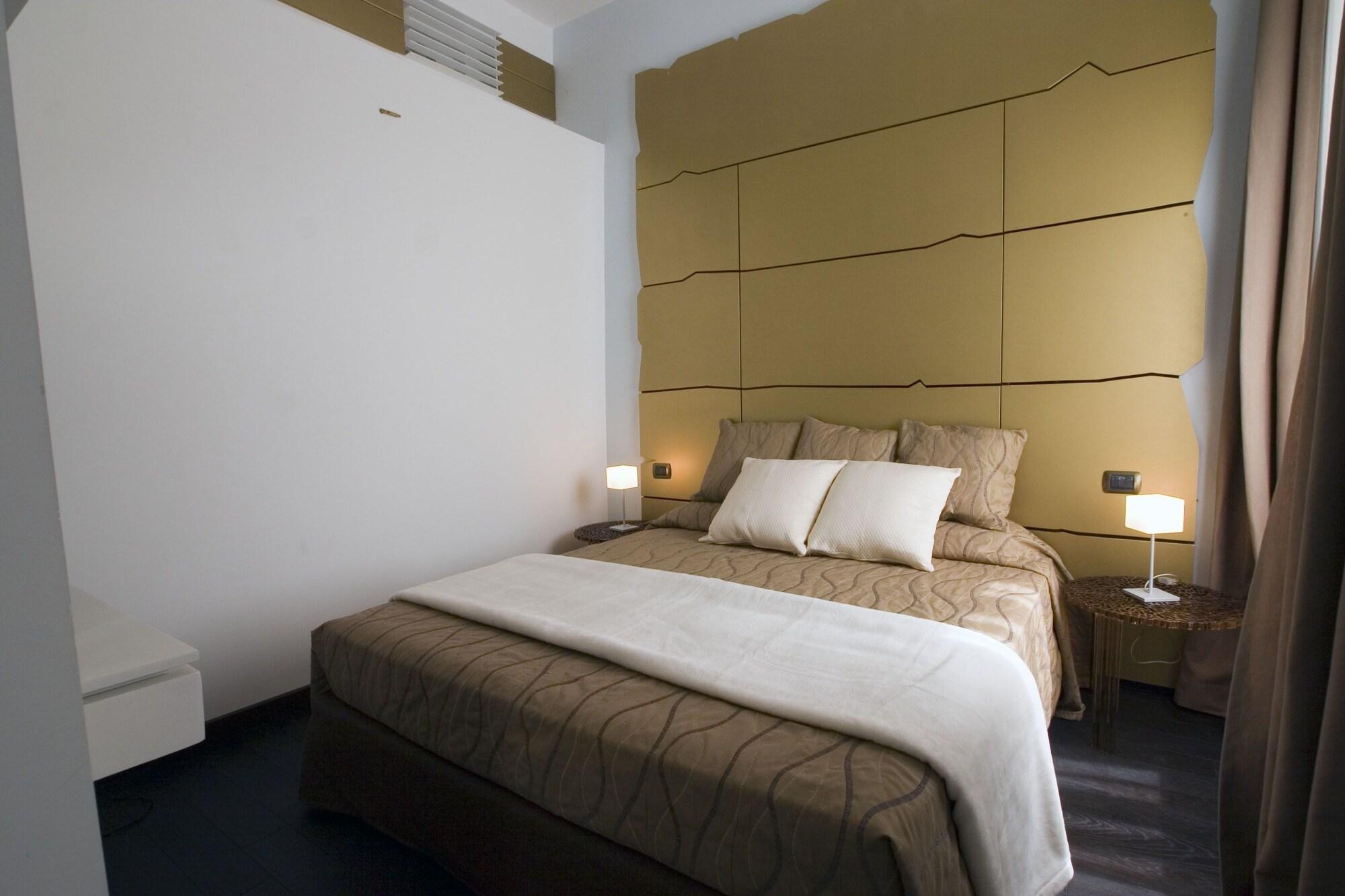 Ht Romeo Al Babuino Hotel ภายนอก รูปภาพ