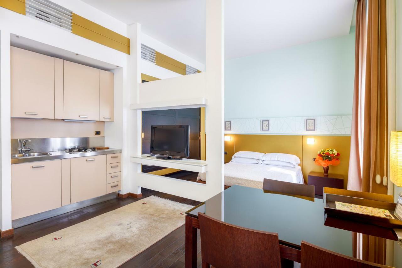 Ht Romeo Al Babuino Hotel ภายนอก รูปภาพ